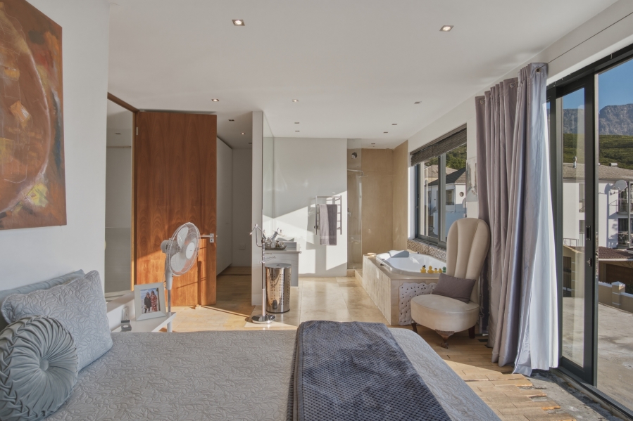 3 Bedroom Property for Sale in Walmer Estate Western Cape
